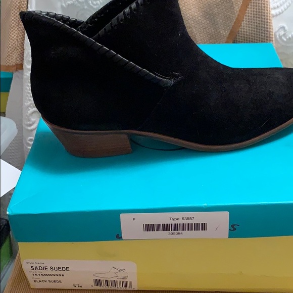 Jack Roger Booties - Picture 1 of 3